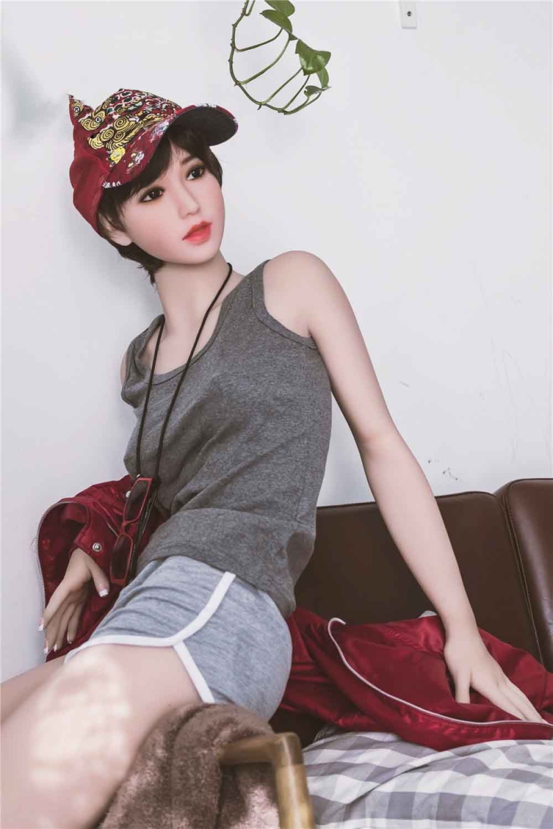Realistic-sex-doll