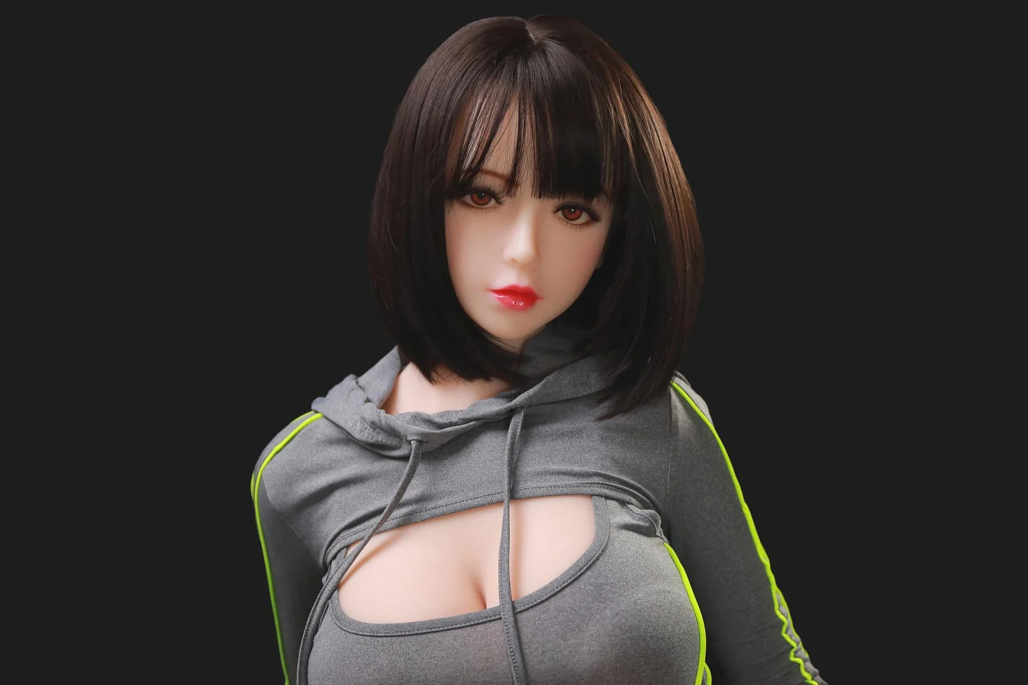 Sex doll with black short hair