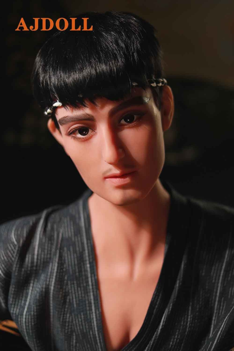 Male sex doll with tilted neck