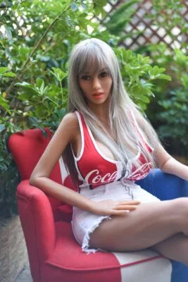 European 168cm Sporty Realistic Busty Sex Doll With F-Cup