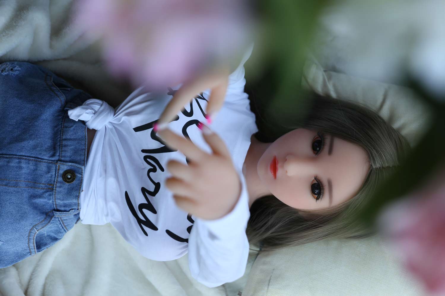 Mini sex doll than heart