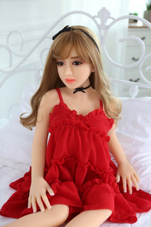 Sexy TPE Petite Sex Doll With C-Cup