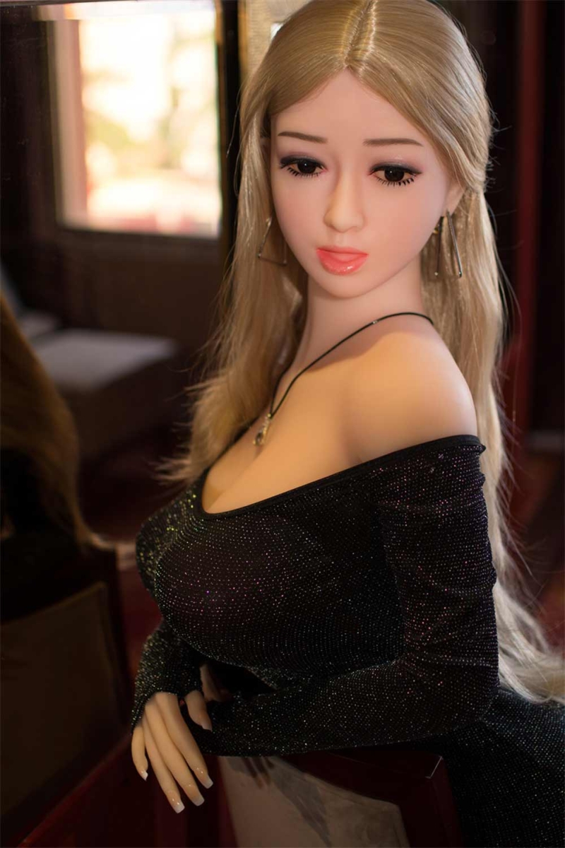 Sex doll with necklace