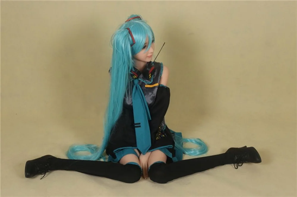 Anime sex doll with legs apart