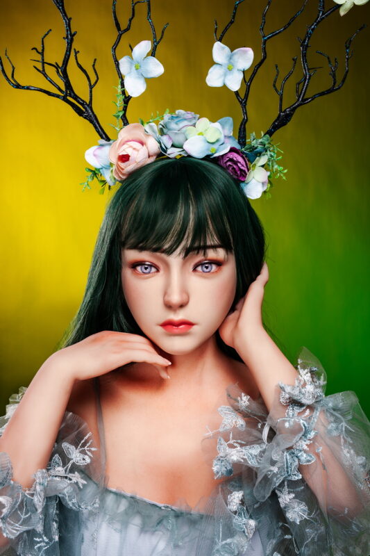 <strong>Is It Worthy To Buy A Silicone Sex Doll?</strong><strong></strong> Life-size Elf Looking Fancy Full Body Silicone Love Doll