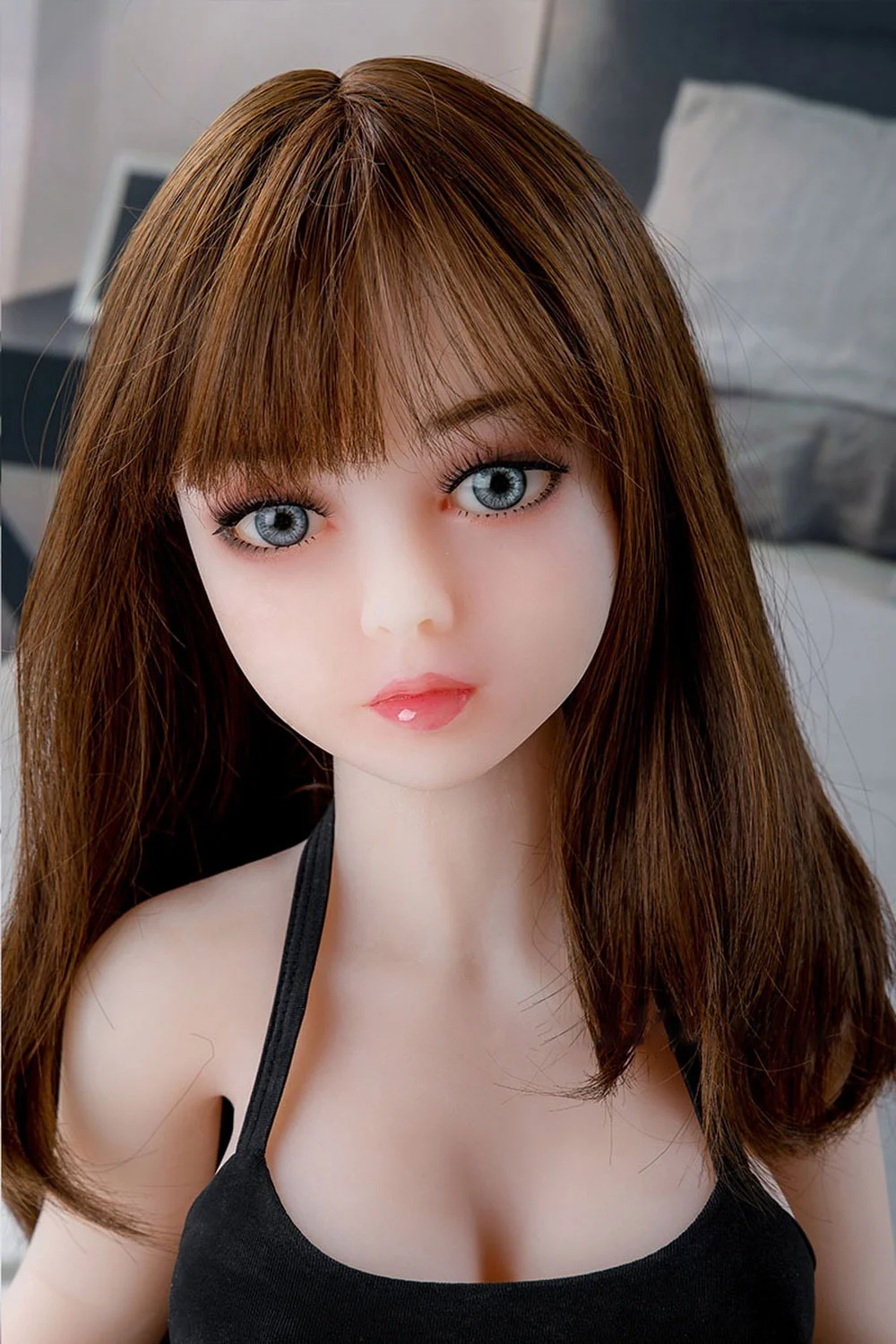 Mini sex doll with big grey eyes