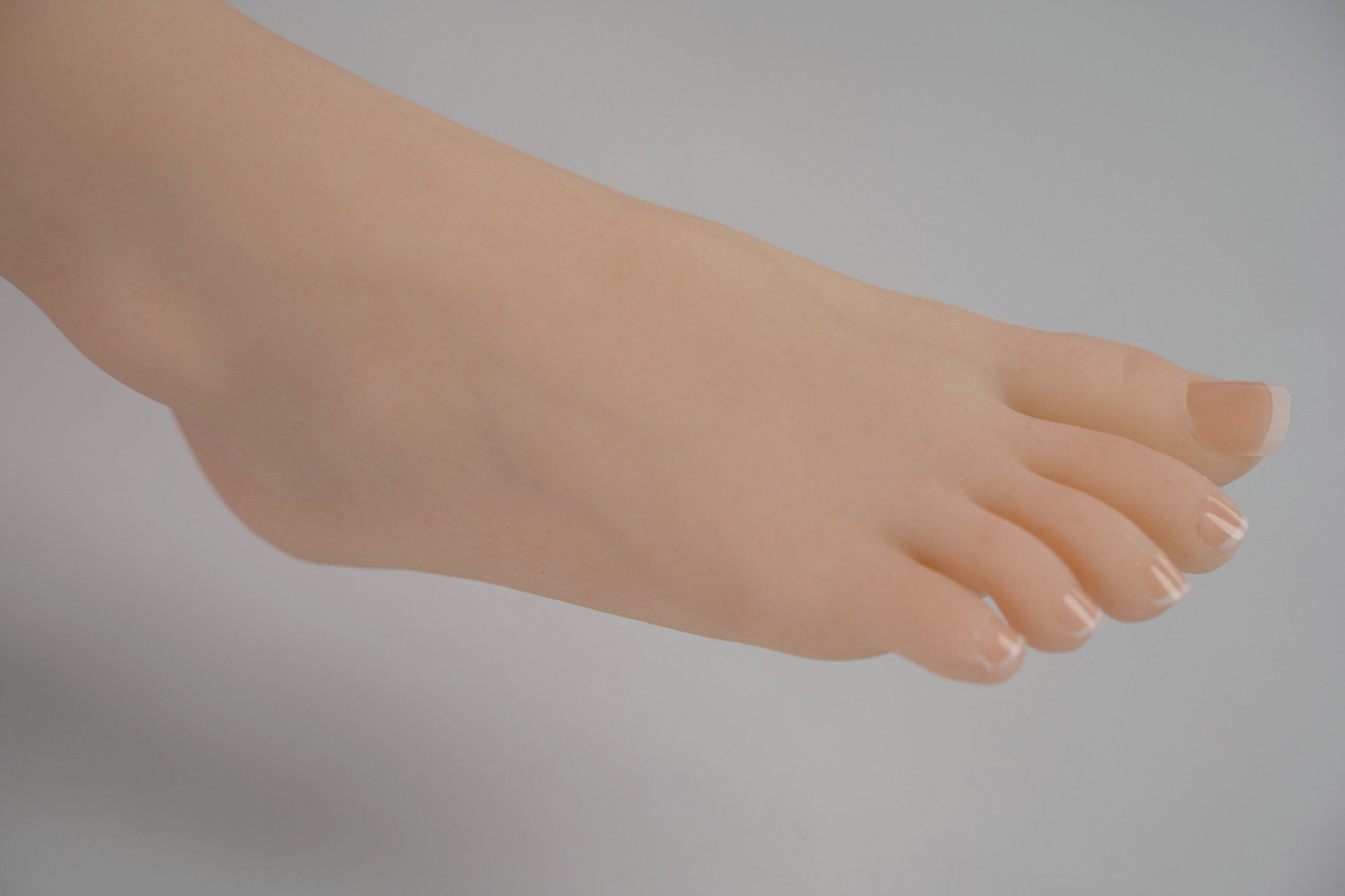 mini sex doll leg