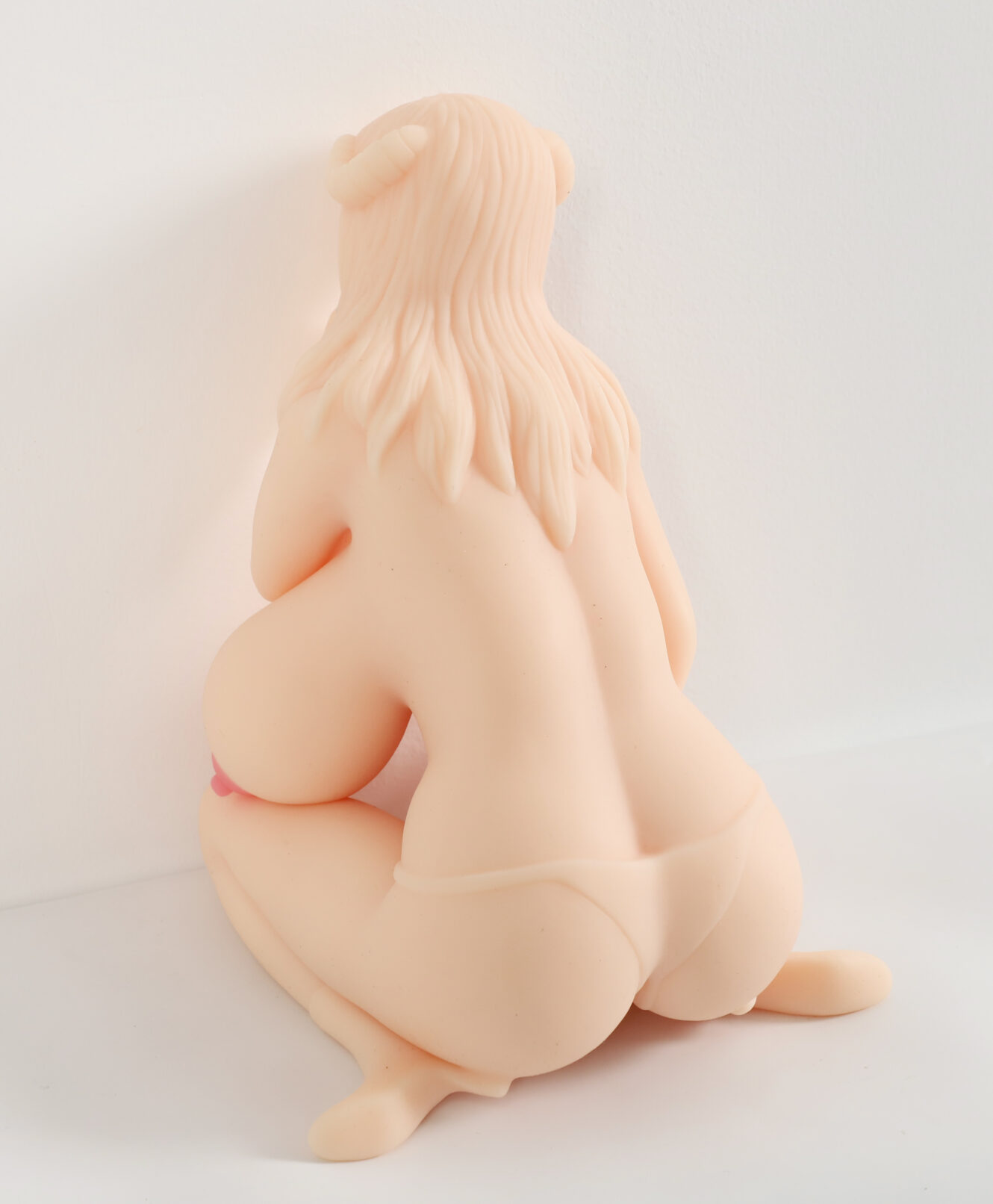 big boobs male masturbator