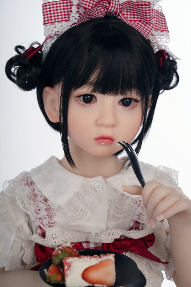 little girl looking 110cm sex doll